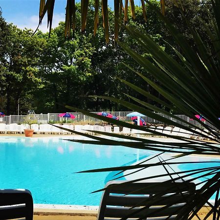 Camping Officiel Siblu Les Pierres Couchees Saint-Brevin-les-Pins Exterior photo